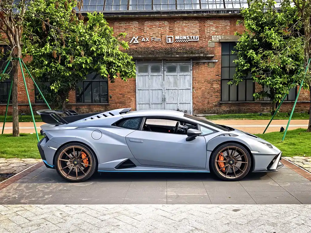 Lamborghini Huracan 2021 — фото 7