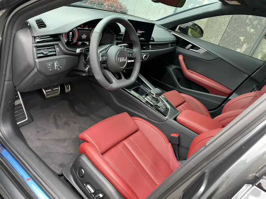 Audi A4L 2025
