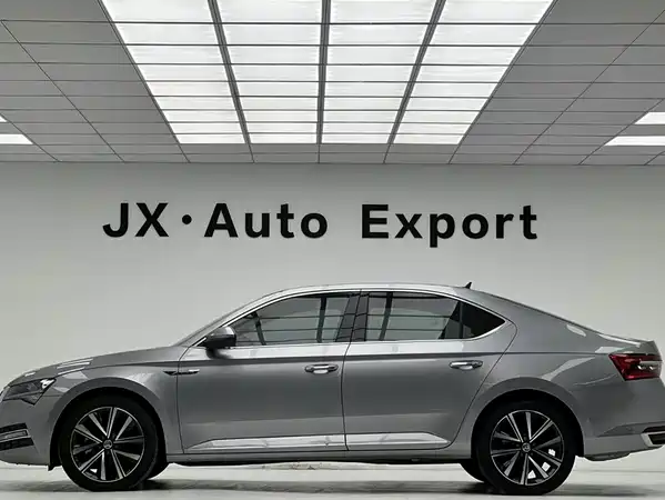 Skoda Superb 2023