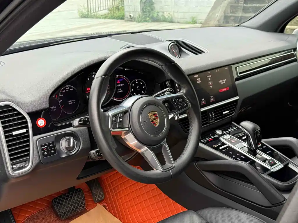 Porsche Cayenne 2022 — фото 13