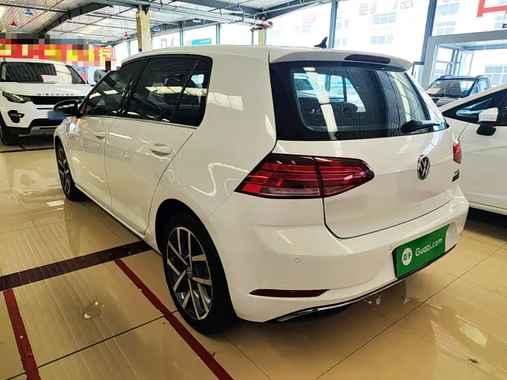 Volkswagen Golf 2020