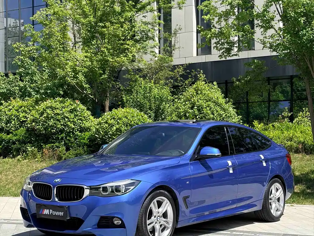 BMW 3 Series GT 2018 — фото 1