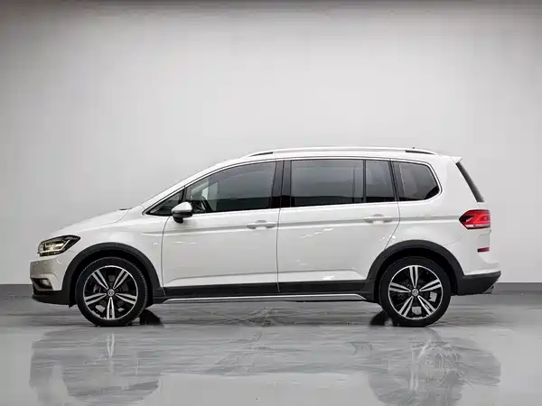 Volkswagen Touran 2019