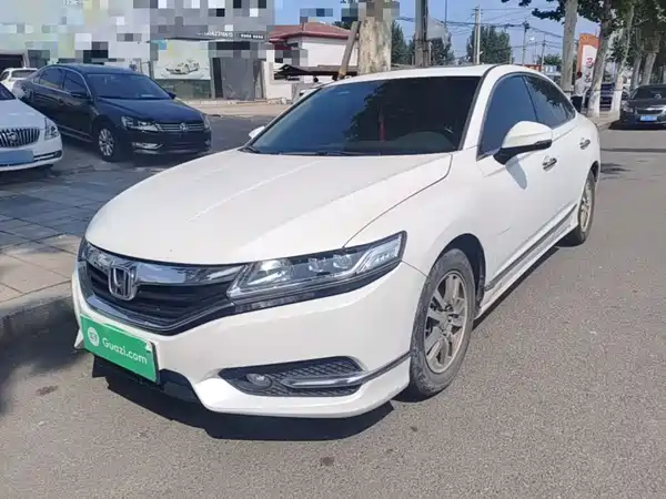 Honda Spirior 2015