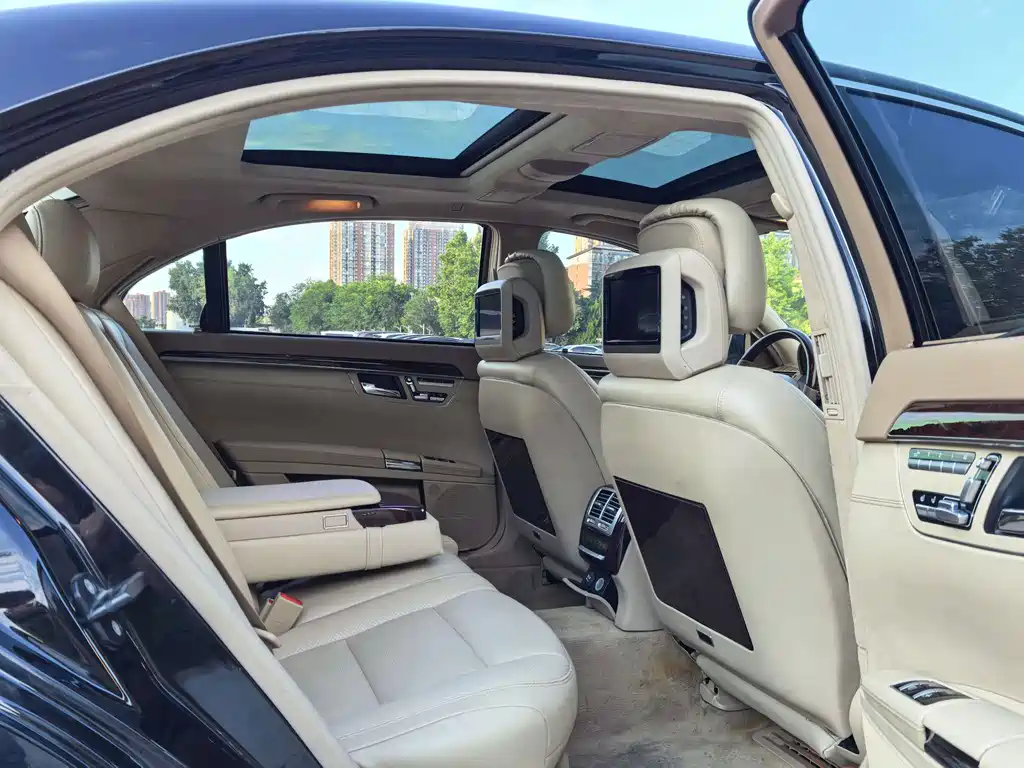 Mercedes-Benz S-Class 2010 — фото 10