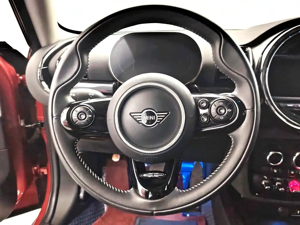 MINI Clubman 2021 — фото 13