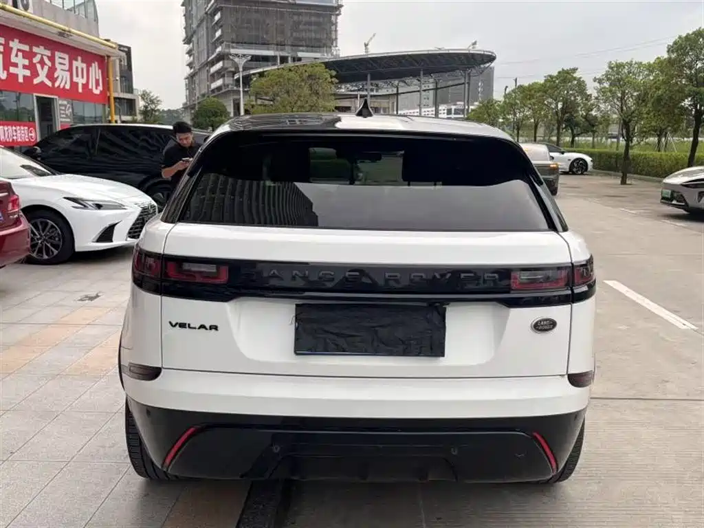 Land Rover Range Rover Velar 2023 — фото 8