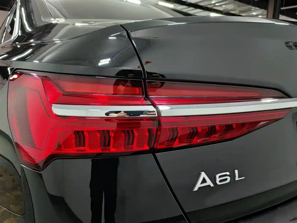 Audi A6L 2023 — фото 14