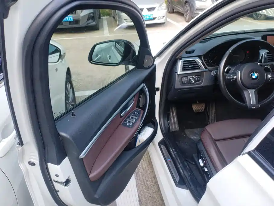 BMW 3 Series 2018