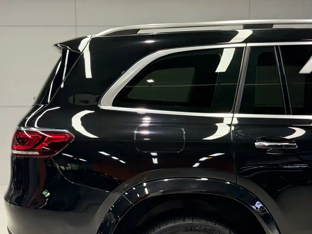 Mercedes-Benz GLS 2023 — фото 36