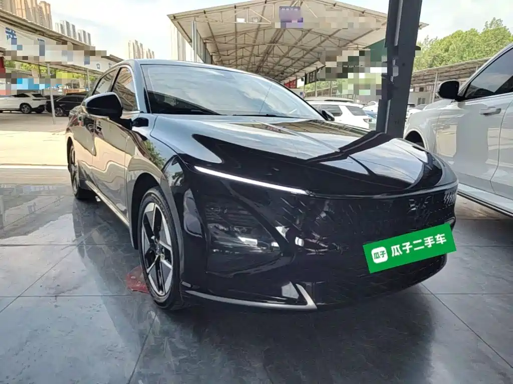 Wuling Starlight 2024
