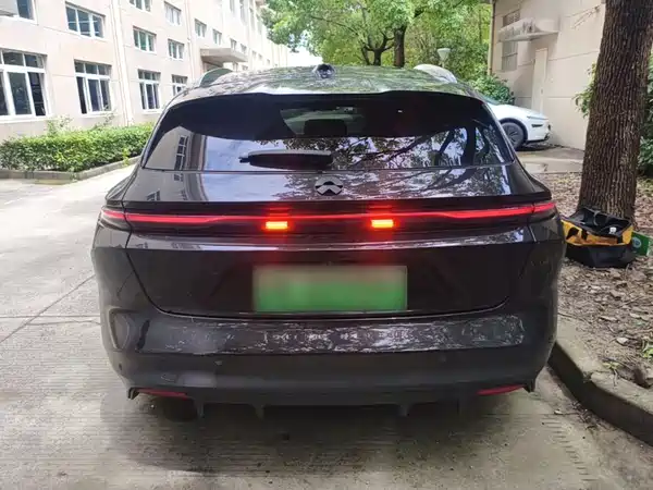 NIO ET5T 2024