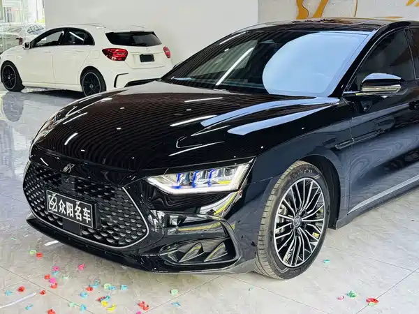 BYD Han 2024