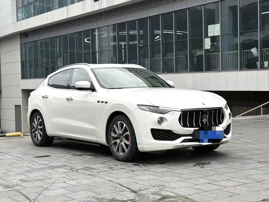 Maserati Levante 2018 — фото 3