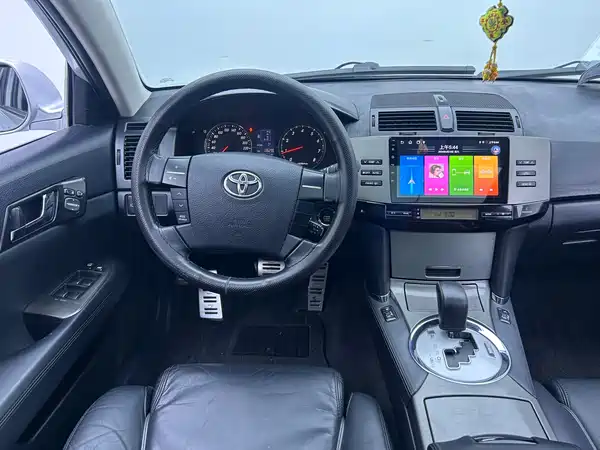 Toyota Reiz 2009