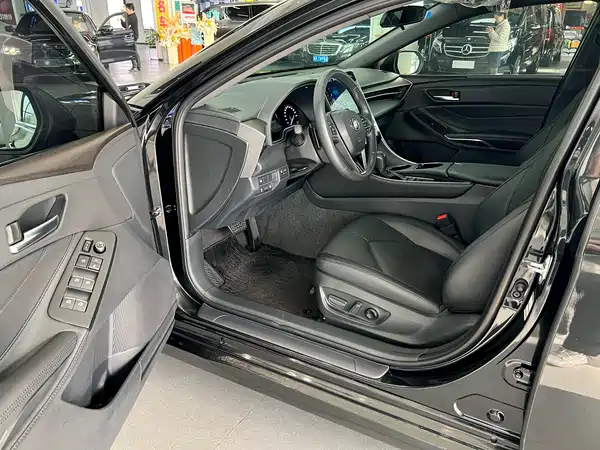 Toyota Avalon 2023