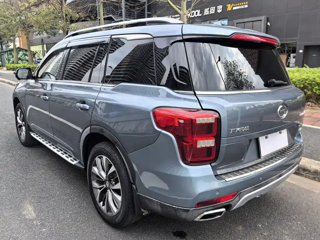 GAC Motor Trumpchi GS8 2016 — фото 4