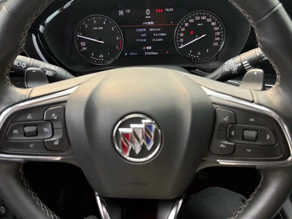 Buick Envision Plus 2022 — фото 8