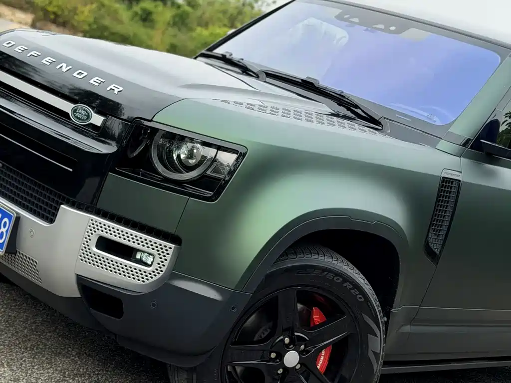 Land Rover Defender 2020 — фото 6