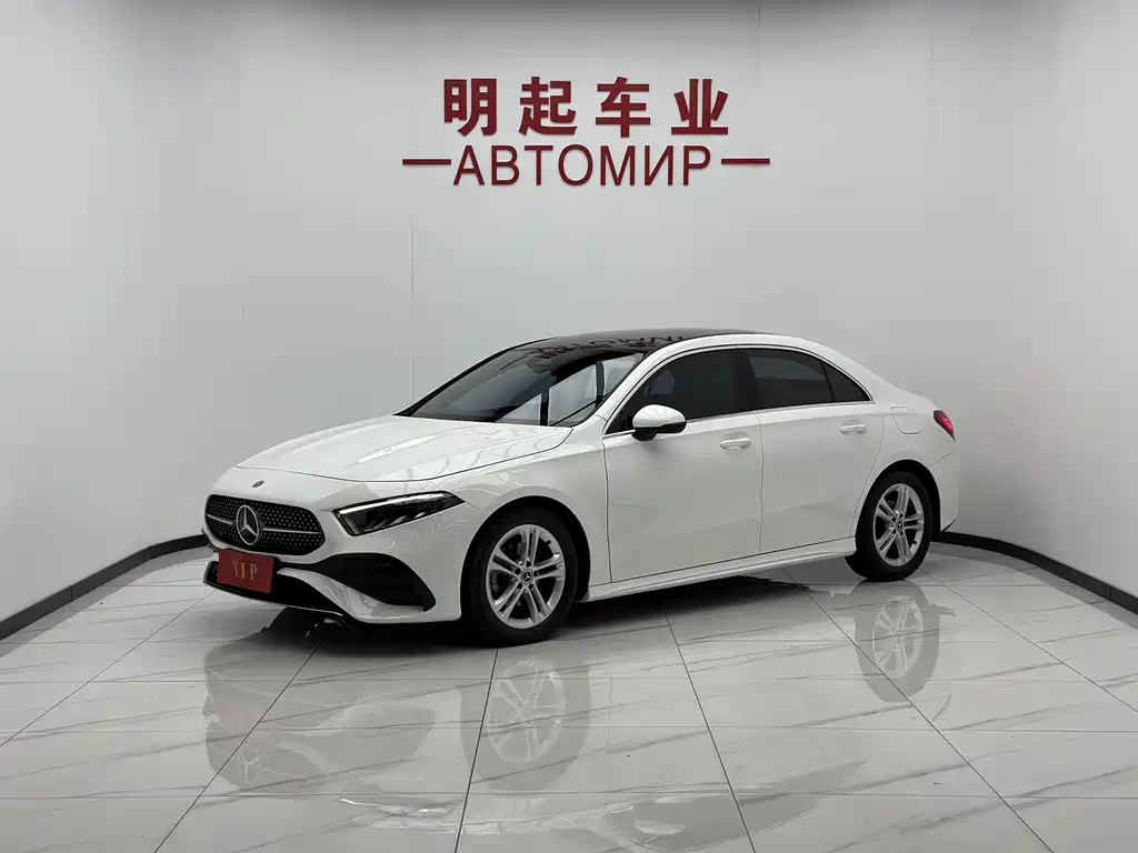 Mercedes-Benz A-Class 2023 — фото 1
