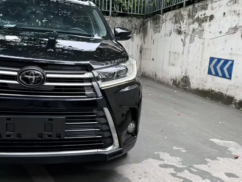 Toyota Highlander 2020