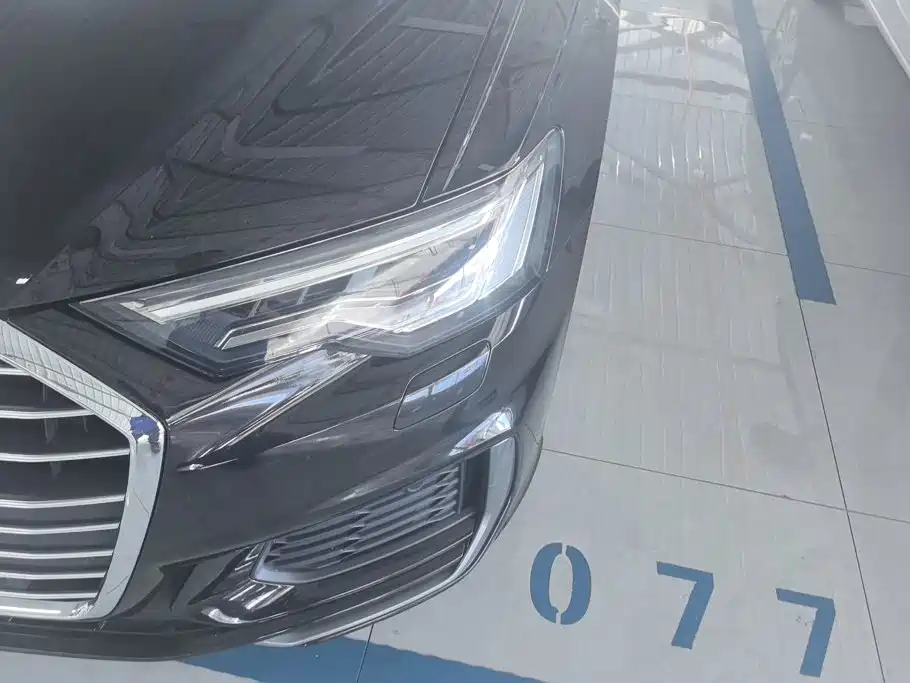 Audi A6L 2020