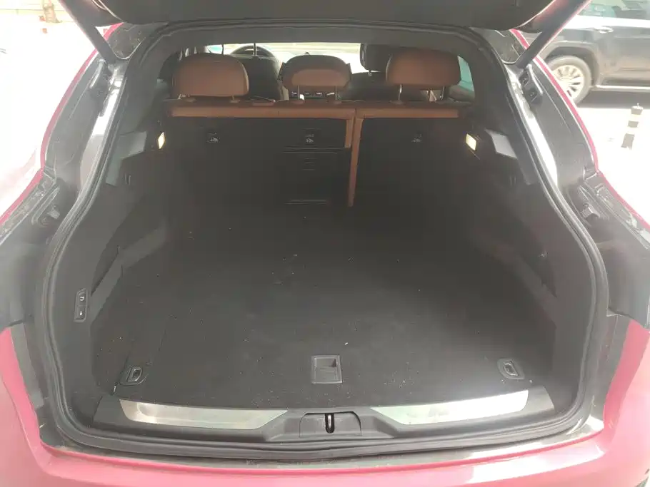 Maserati Levante 2017