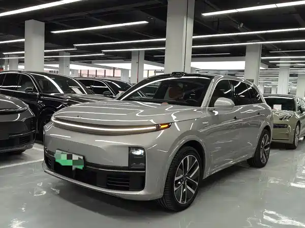 Li Auto L7 2023