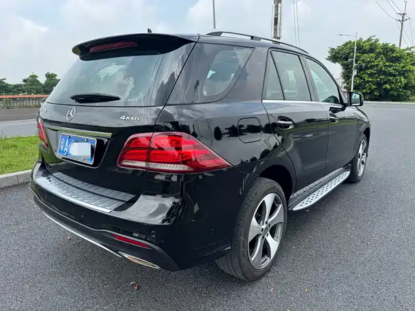 Mercedes-Benz GLE 2018