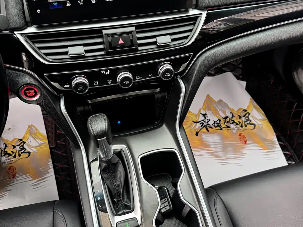 Honda Accord 2023 — фото 13