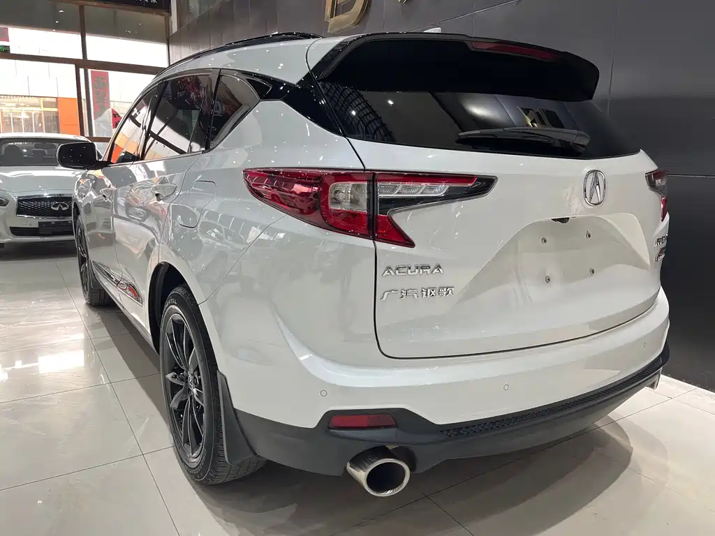 Acura RDX 2023 — фото 11