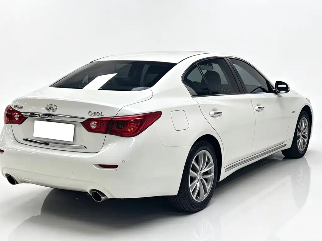 Infiniti Q50L 2016 — фото 5