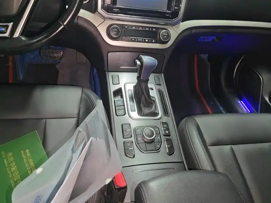 Haval H6 Coupe 2017 — фото 16