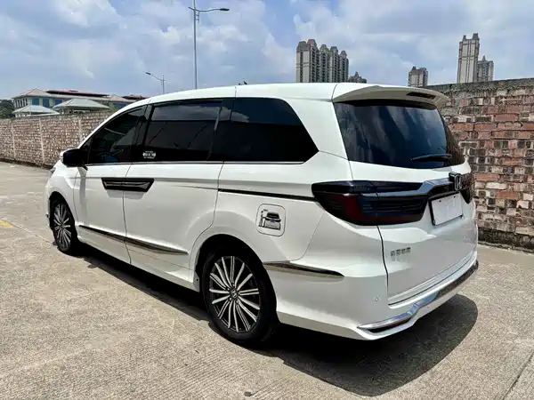 Honda Elysion 2022