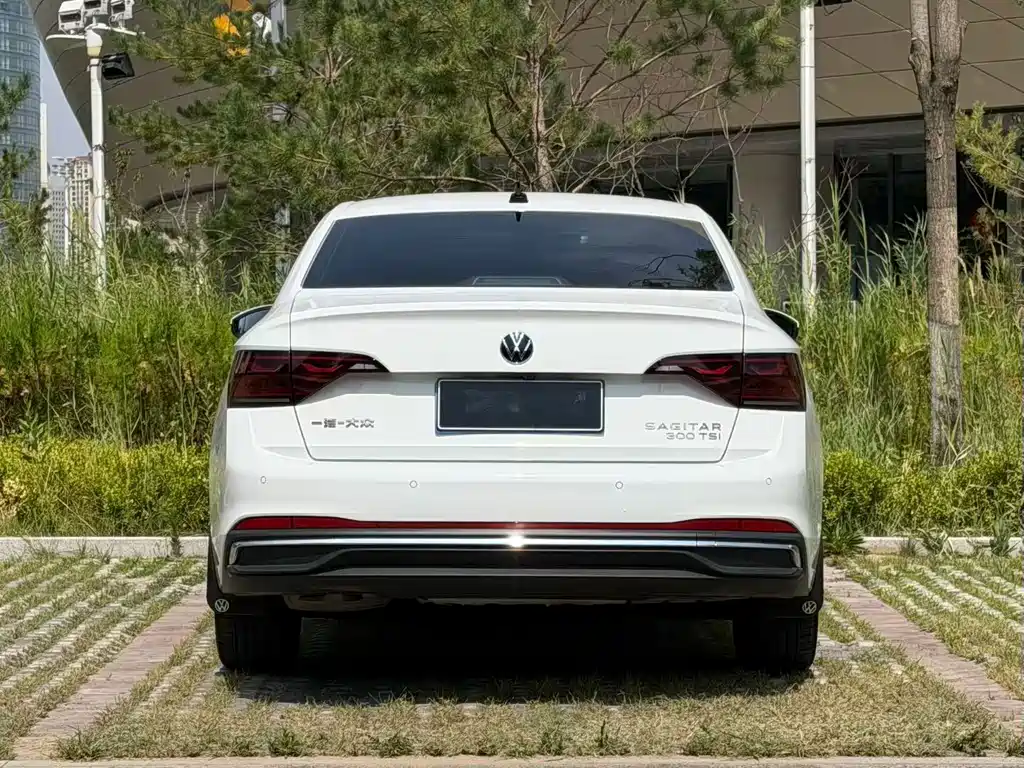 Volkswagen Sagitar 2025