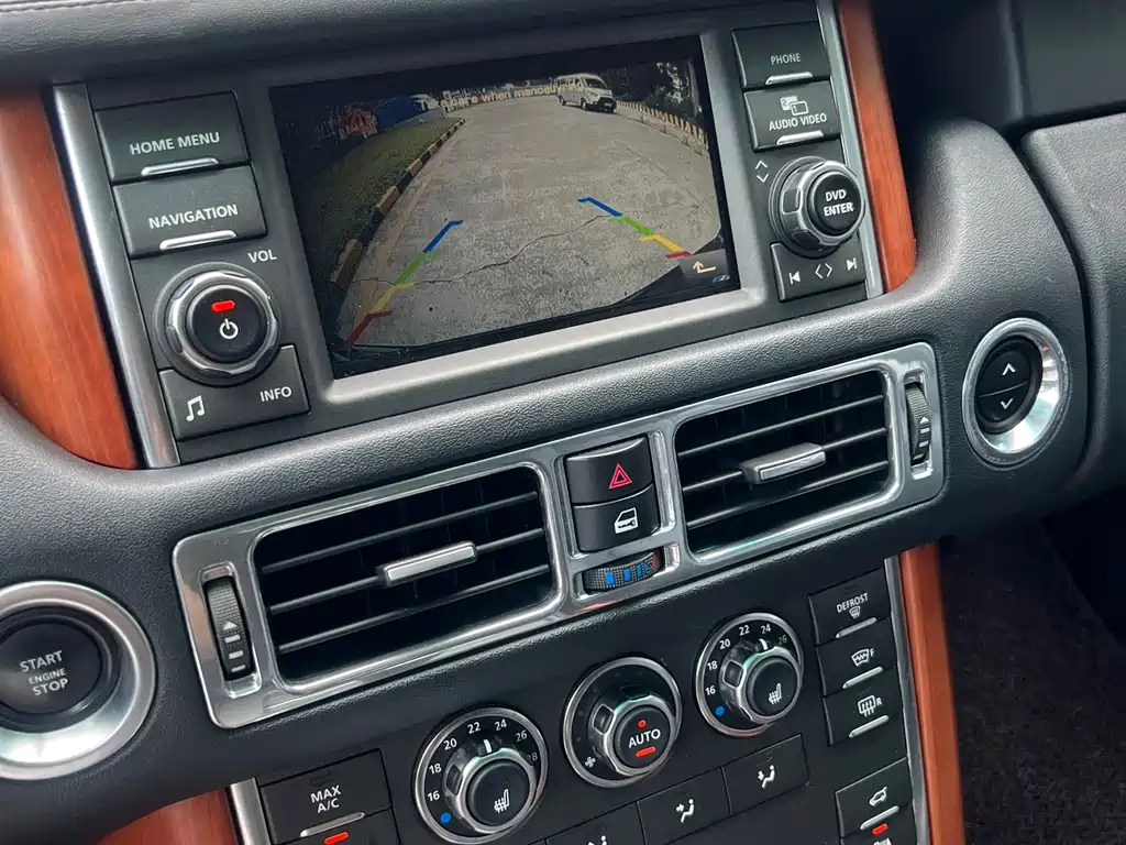 Land Rover Range Rover 2011 — фото 14