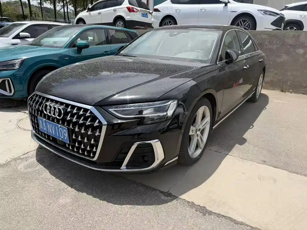 Audi A8 2023