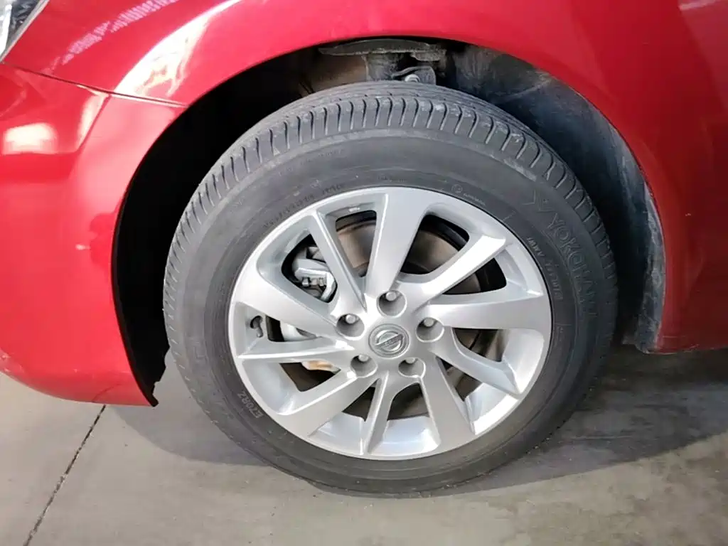 Nissan Tiida 2019 — фото 23