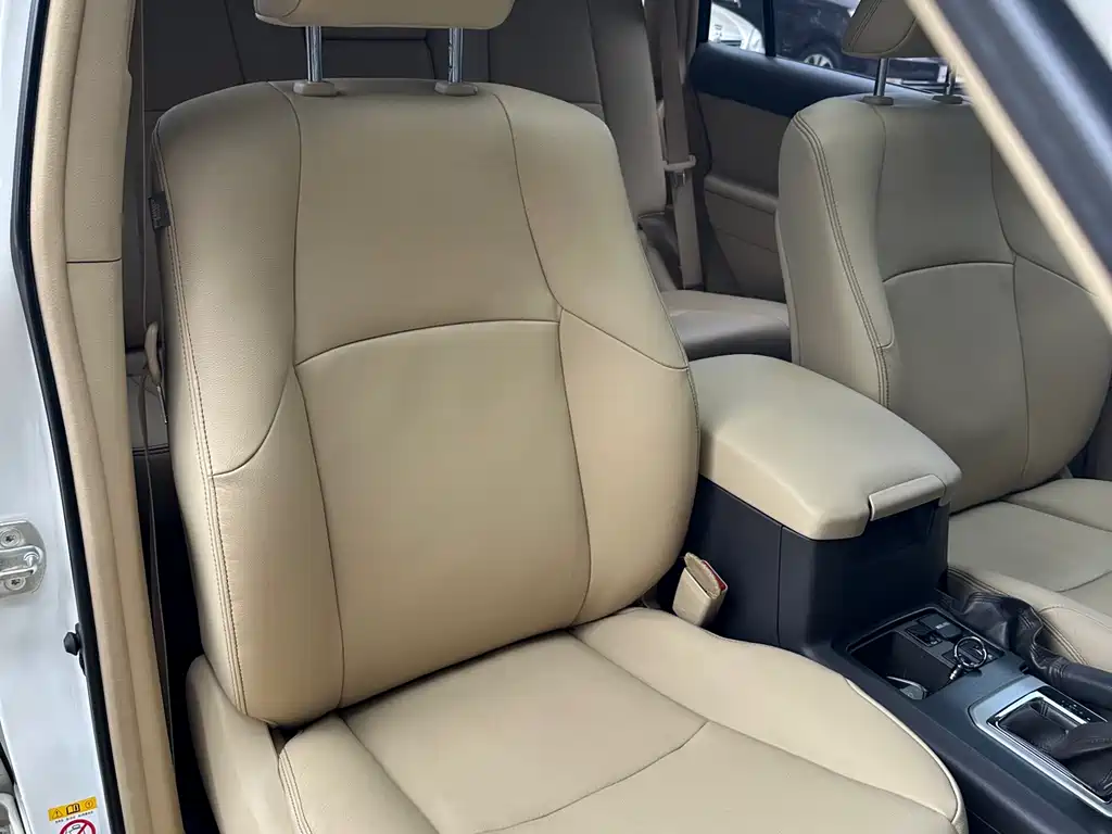 Toyota Prado 2015 — фото 20