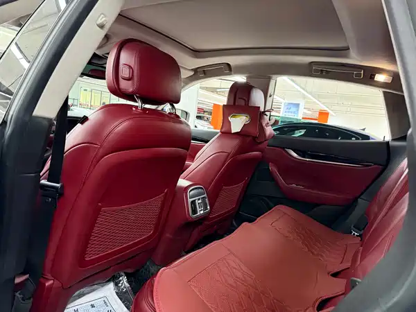 Maserati Levante 2017