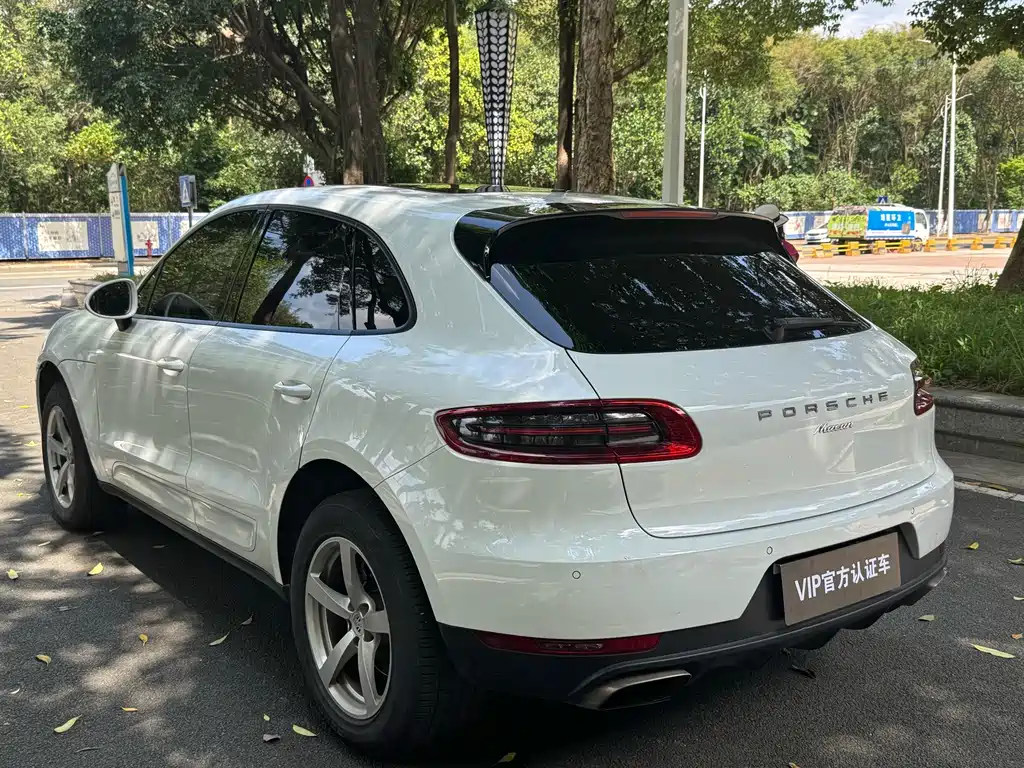 Porsche Macan 2015