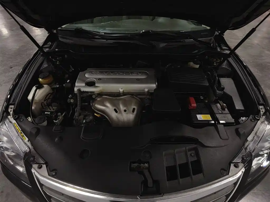 Toyota Camry 2015 — фото 6