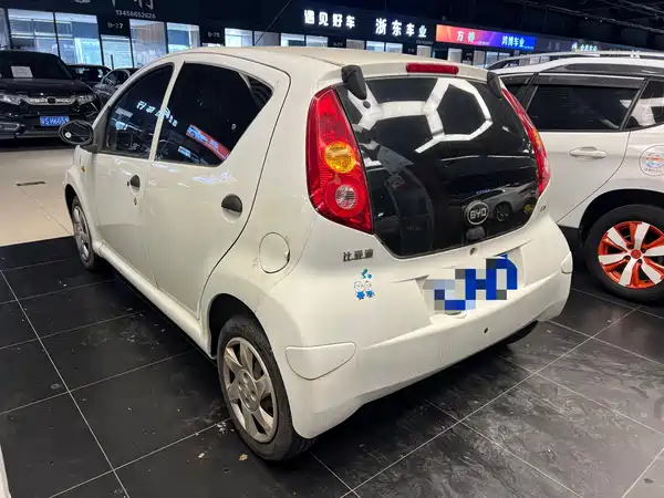 BYD F0 2013