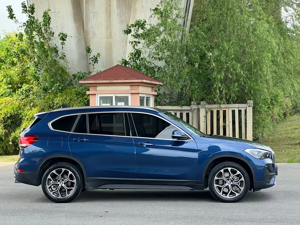 BMW X1 2023 — фото 4