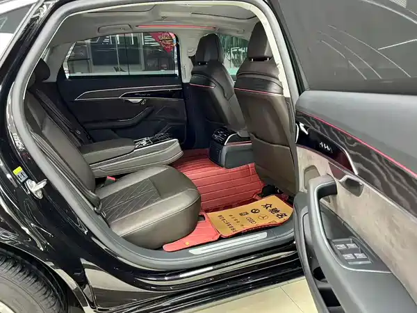 Audi A8 2021