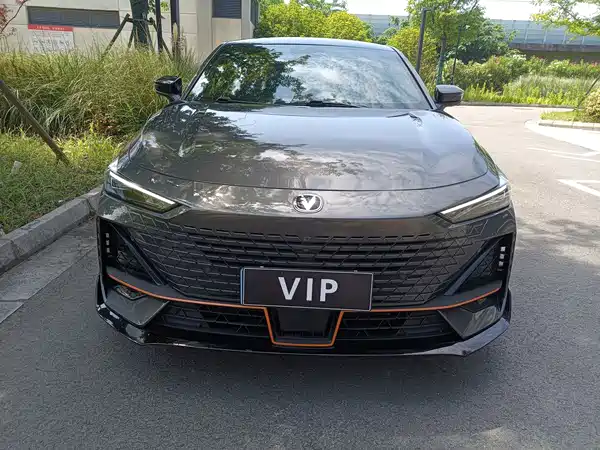 Changan UNI-V 2022