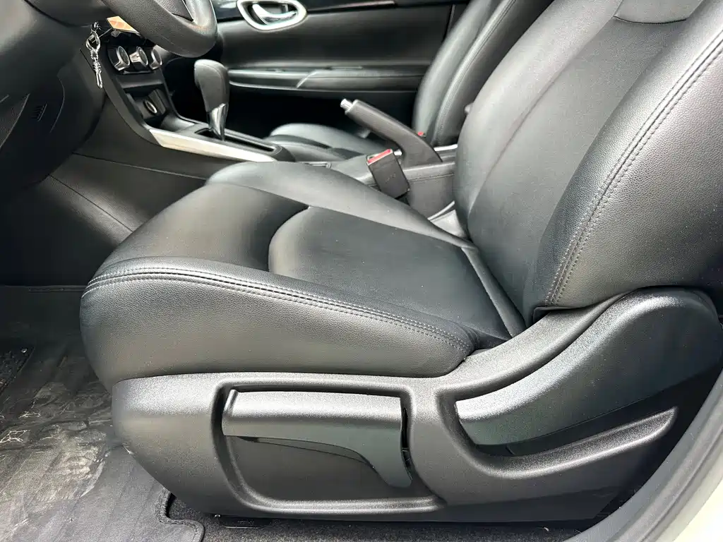 Nissan Sylphy 2025 — фото 25