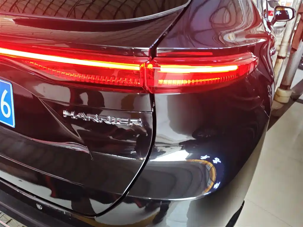 Toyota Harrier 2022 — фото 24