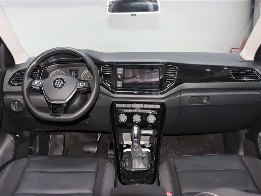 Volkswagen T-Roc 2019 — фото 11