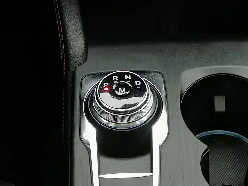 Ford Focus 2020 — фото 13